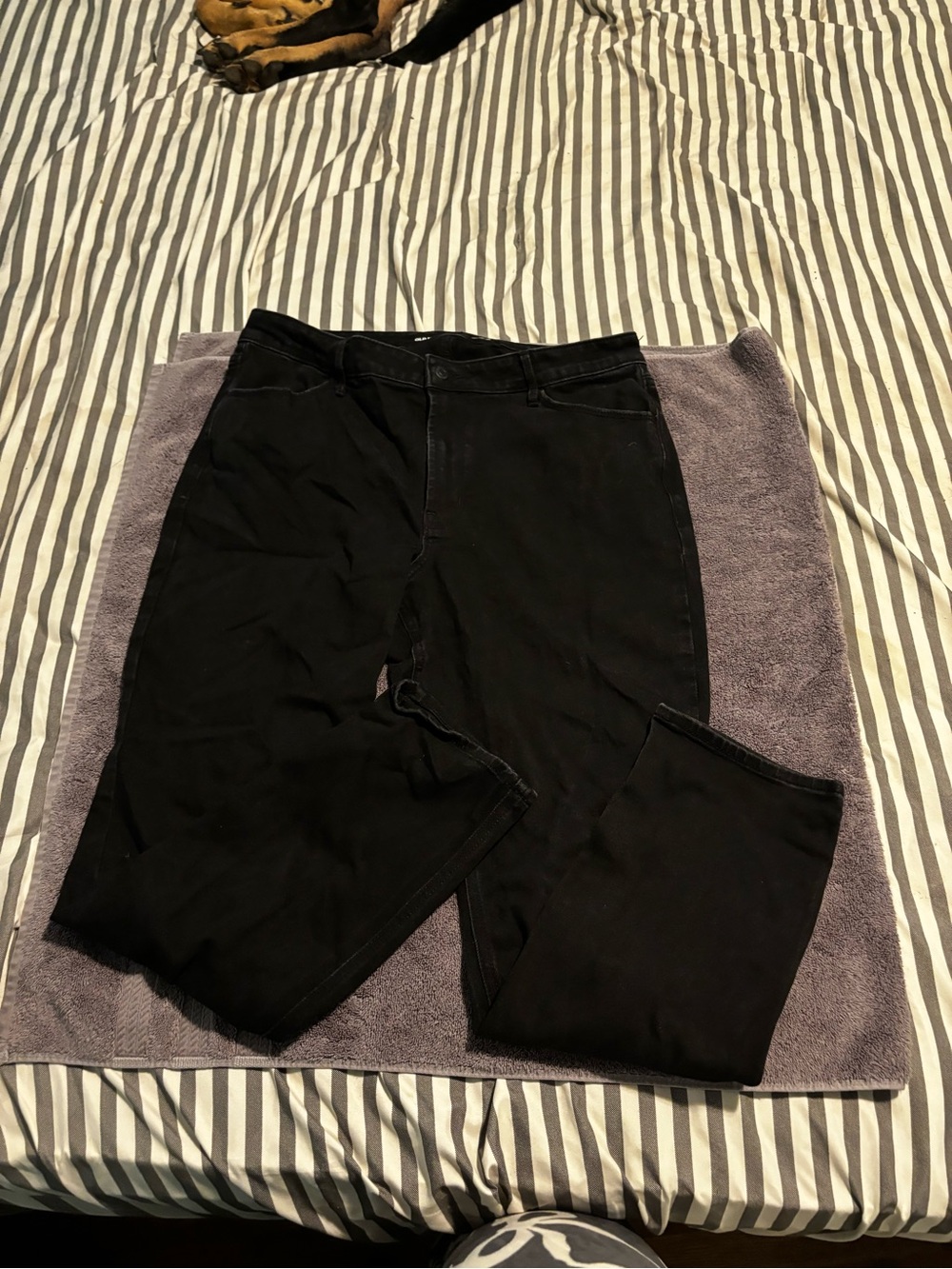 Womens size 16 Old Navy High Rise Wow Staight jeans